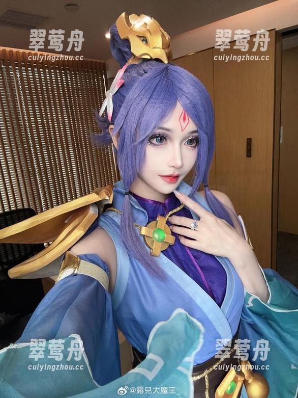 露儿大魔王 禁闭者的灵感:露儿大魔王的橡木匣写真套图,传说中的沉默瞬间